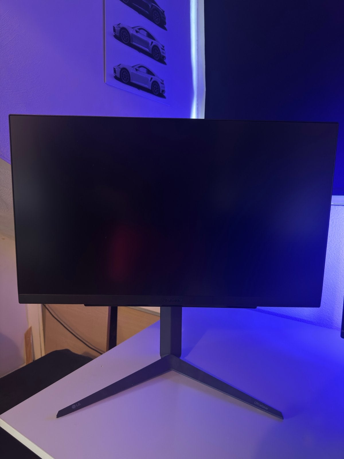LG UltraGear Gaming Monitor | 27GS85Q-B, IPS, In hoogte verstelbaar, Full HD, Zo goed als nieuw