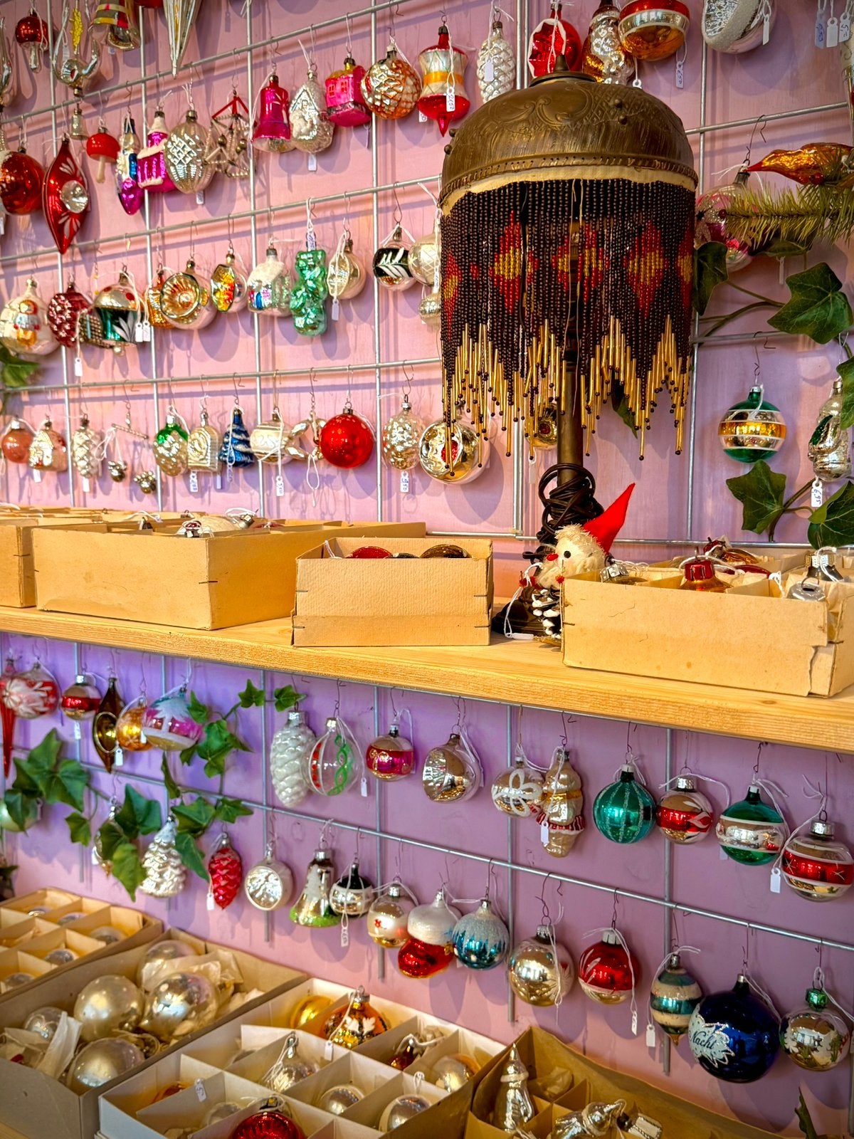 Oude en antieke kerstballen bij De Oude Kerstbal, Diversen, Ophalen, Gebruikt