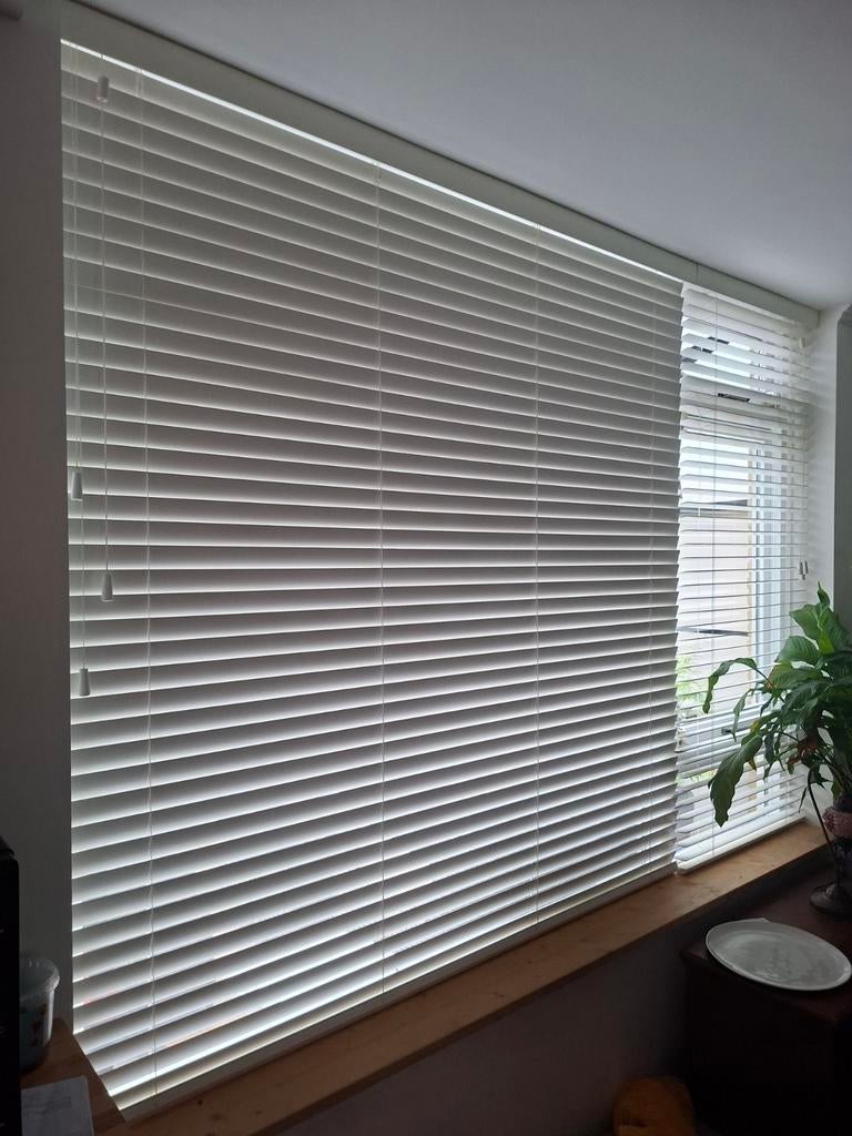 Gratis Witte horizontale jaloezieën - 3 stuks, Ophalen, Gebruikt, Wit