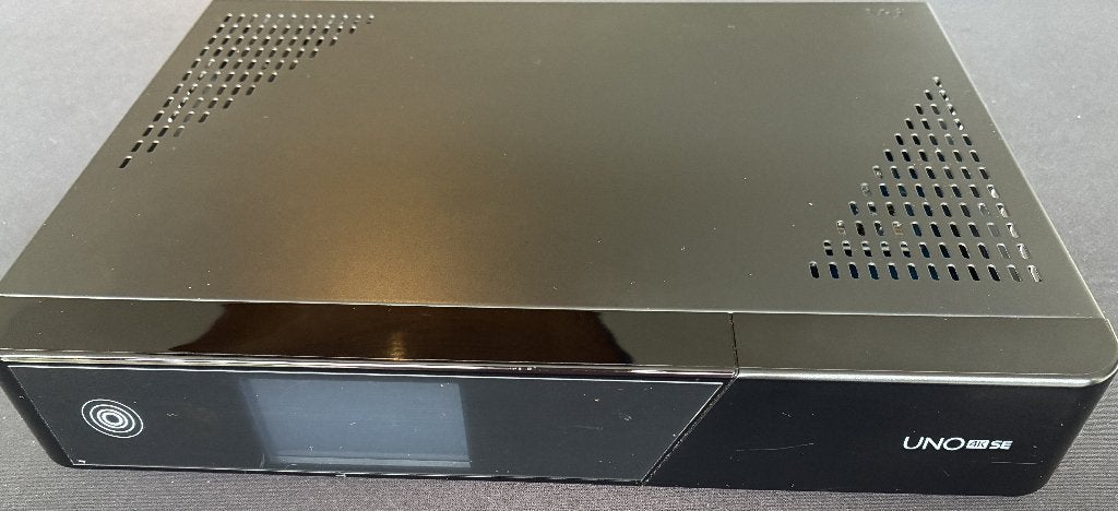 7. VU+Uno 4K SE TWIN FBC-S2/S2X 500GB HD - hybride voor IPTV, Verzenden, Zo goed als nieuw, (Schotel)antenne-accessoires, Overige merken