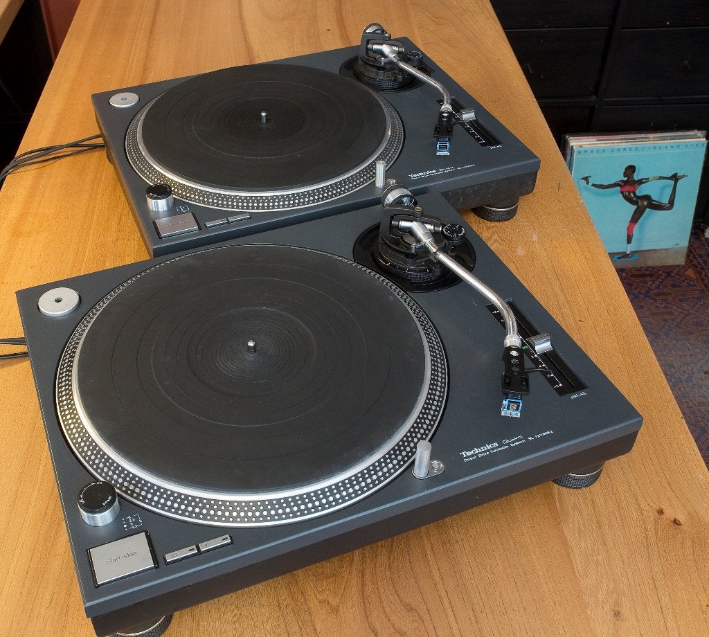 2 x Technics SL1210 platenspeler in near mint conditie, Audio, Tv en Foto, Ophalen, Zo goed als nieuw, Platenspeler, Technics