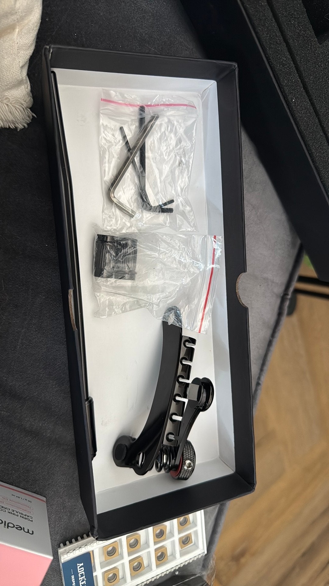 Nieuwe Gitaar Vibrato Tremolo Bridge (Les Trem II model), Ophalen of Verzenden, Nieuw, Elektrische gitaar