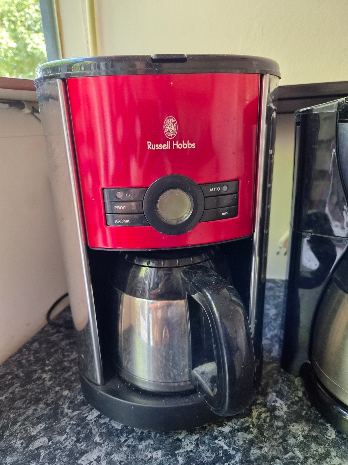 Russell Hobbs koffiezetapparaten, Witgoed en Apparatuur, Gebruikt, 10 kopjes of meer, Koffiemachine, Gemalen koffie
