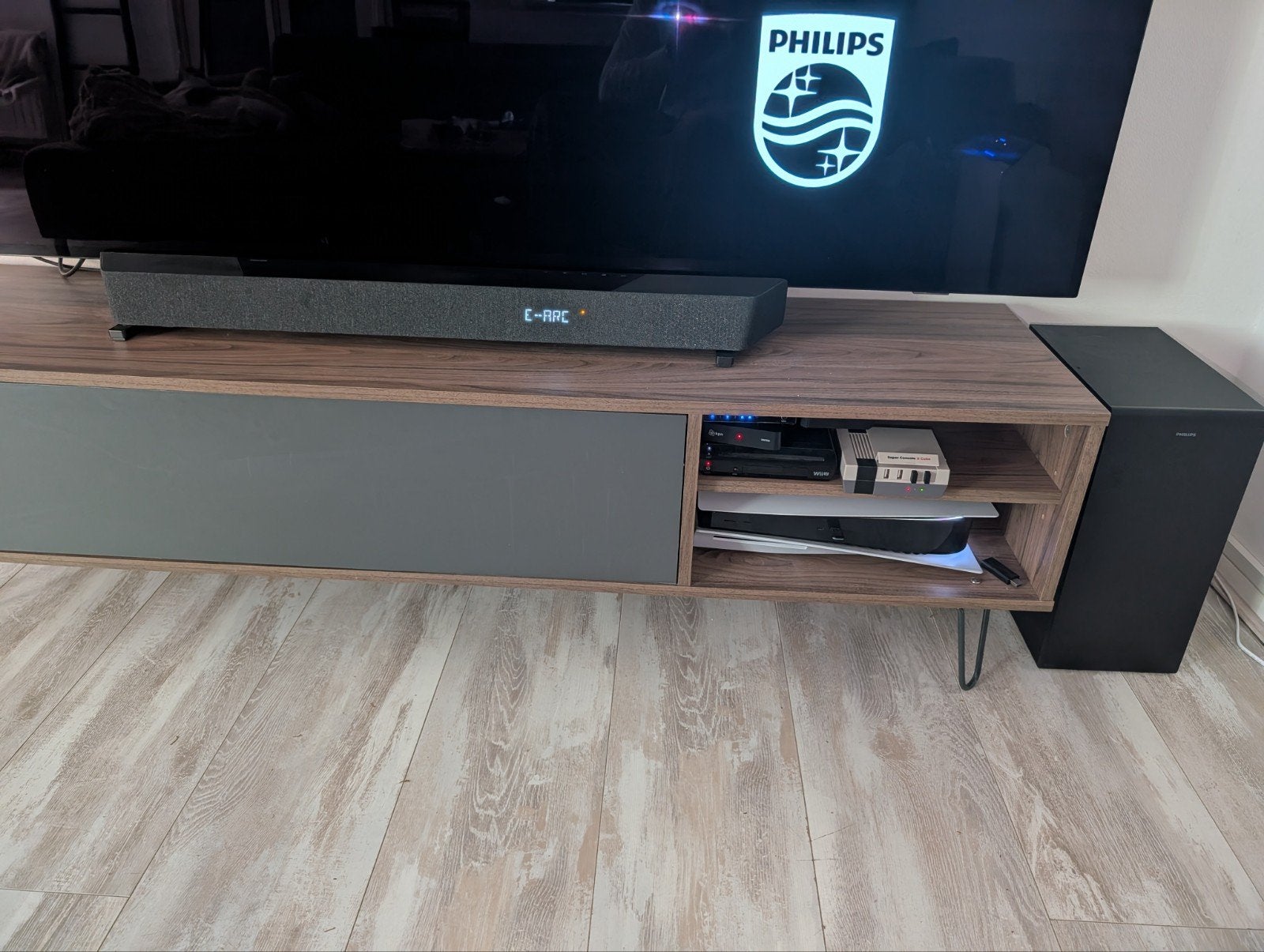 Philips Soundbar TAB8907 & 2x Multiroom Speakers TAW6505, Ophalen of Verzenden, Zo goed als nieuw, Philips