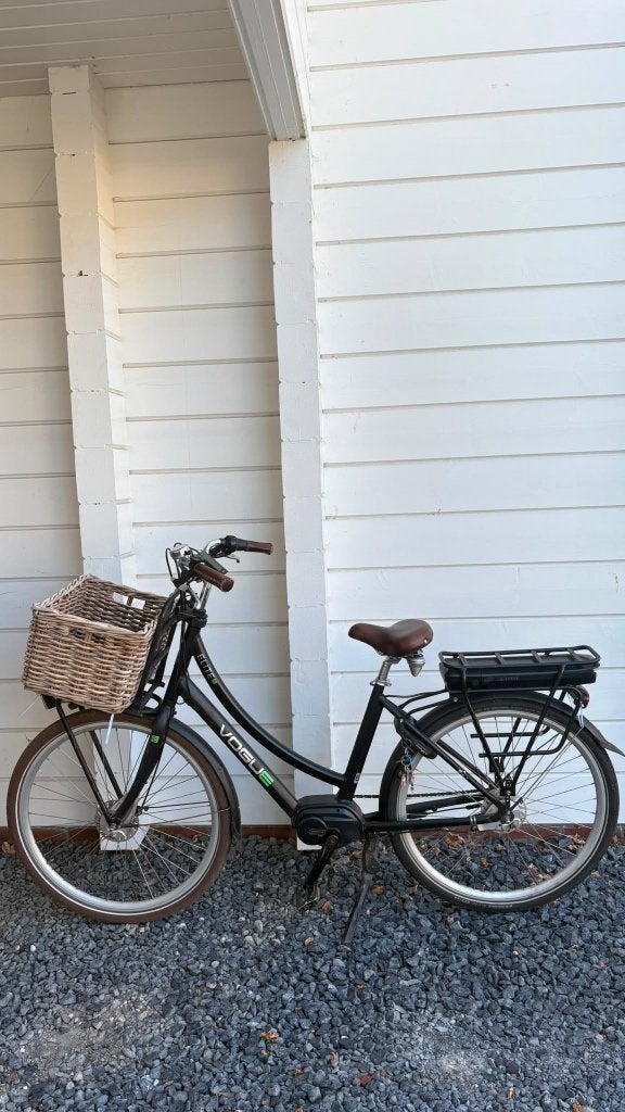 Vogue Elektrische Damesfiets 28 inch, Gebruikt, 51 tot 55 cm, 30 tot 50 km per accu, Ophalen