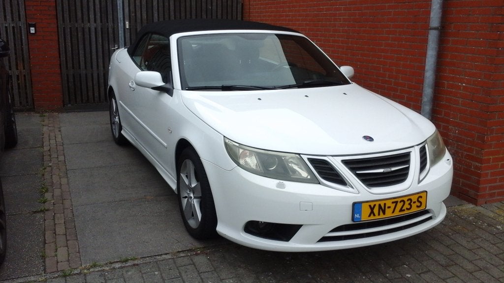 saab 9-3 1.8t, Auto's, Saab, Zwart, 4 cilinders, Cabriolet, Wit
