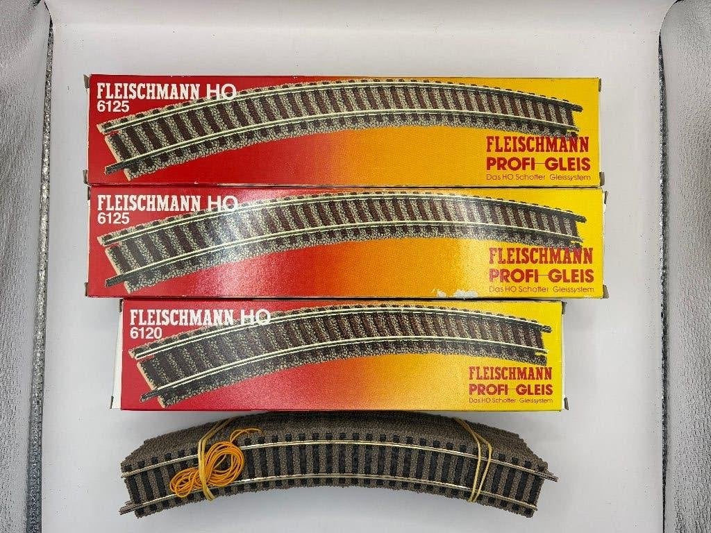 Fleischmann 6120 / 6125 Profi Rails gebogen nieuw/nieuwstaat, Hobby en Vrije tijd, Modeltreinen | H0, Gelijkstroom, Fleischmann