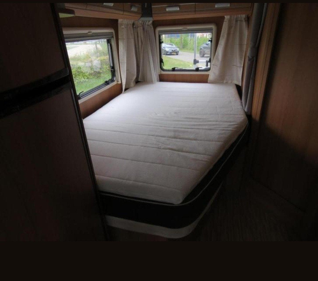 Foto 7 van Dethleffs Globedrome T6501B Half-integraal Camper 160PK!