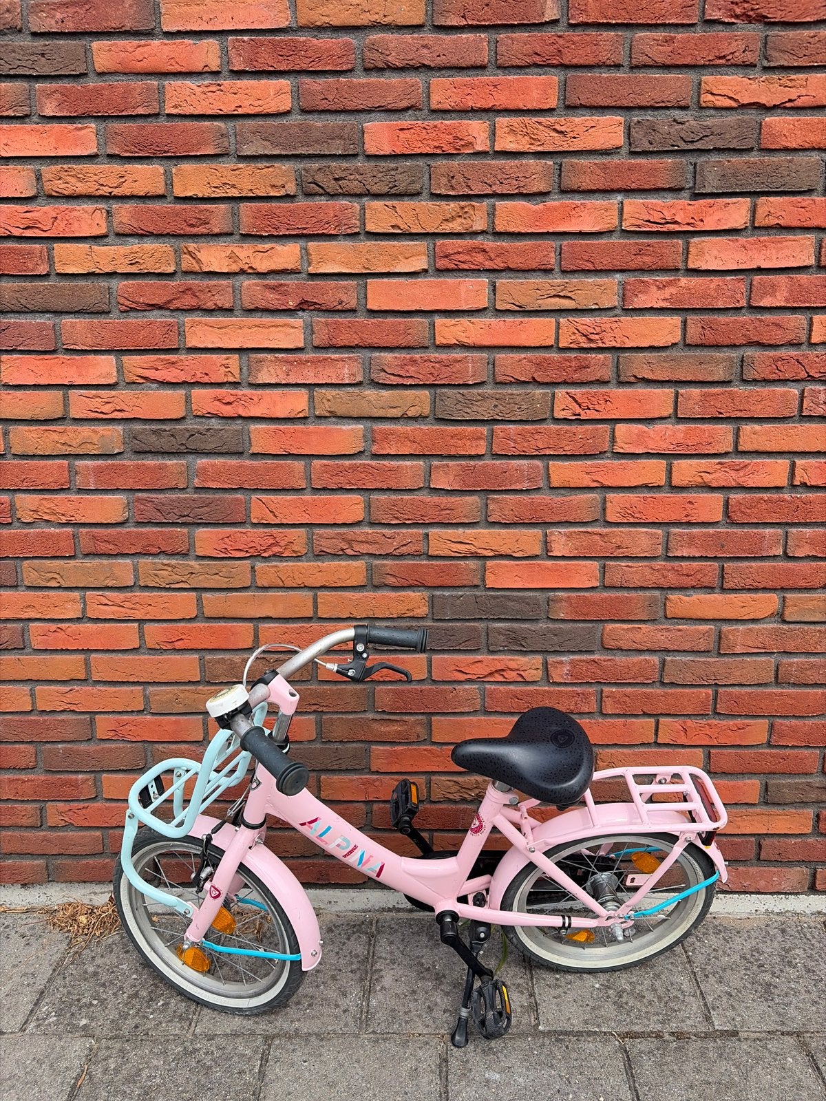Kinderfiets alpina 16 inch roze, Ophalen, Gebruikt, Terugtraprem, 16 tot 20 inch