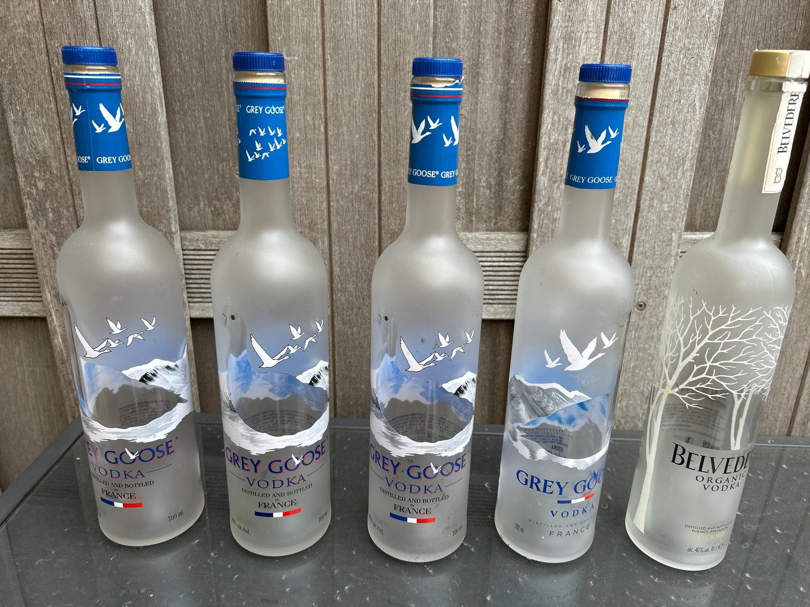 Lege Vodka flessen: Grey Goose (4x) en Belvedère (1x), Ophalen of Verzenden, Gebruikt