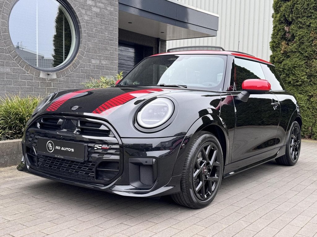 Mini Mini 2.0 Cooper S John Cooper Works M Pano 360 H/K HU, 1998 cc, Gebruikt, 4 cilinders, 4 stoelen