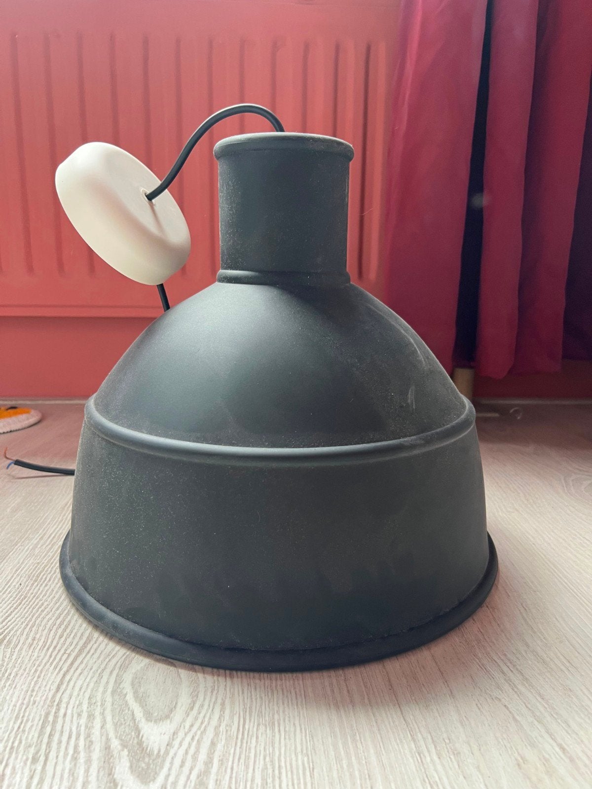 Muuto Unfold rubberen designlamp, Kunststof, Gebruikt, Modern, Scandinavisch design, E27 (groot)