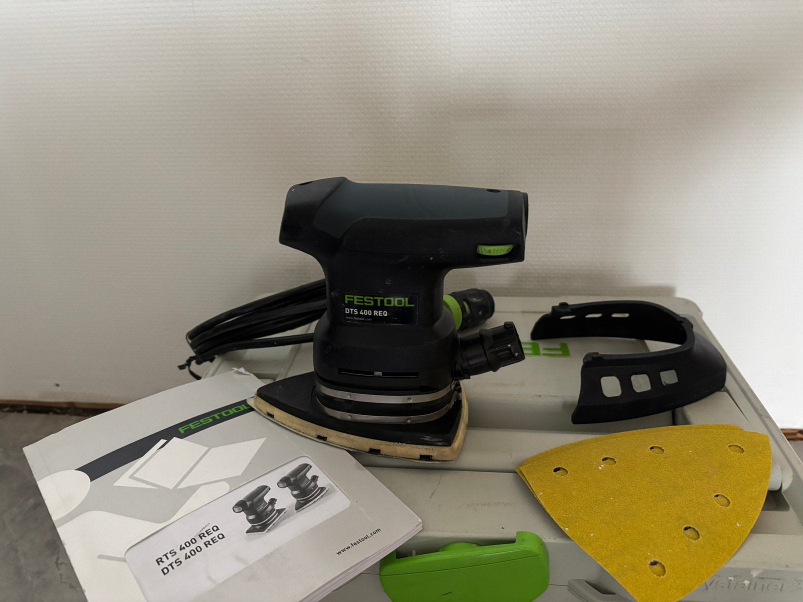 Festool DTS 400REQ, Ophalen of Verzenden, Zo goed als nieuw, 1200 watt of meer, Vlakschuurmachine