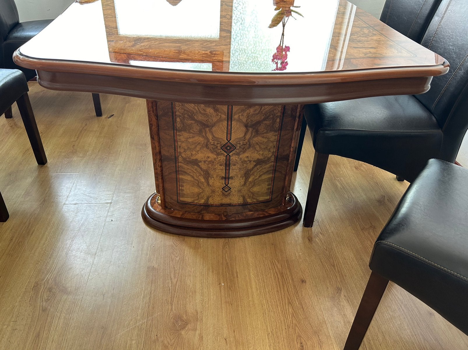 Klassieke en mooie eettafel, Ophalen, 200 cm of meer, 50 tot 100 cm, Zo goed als nieuw