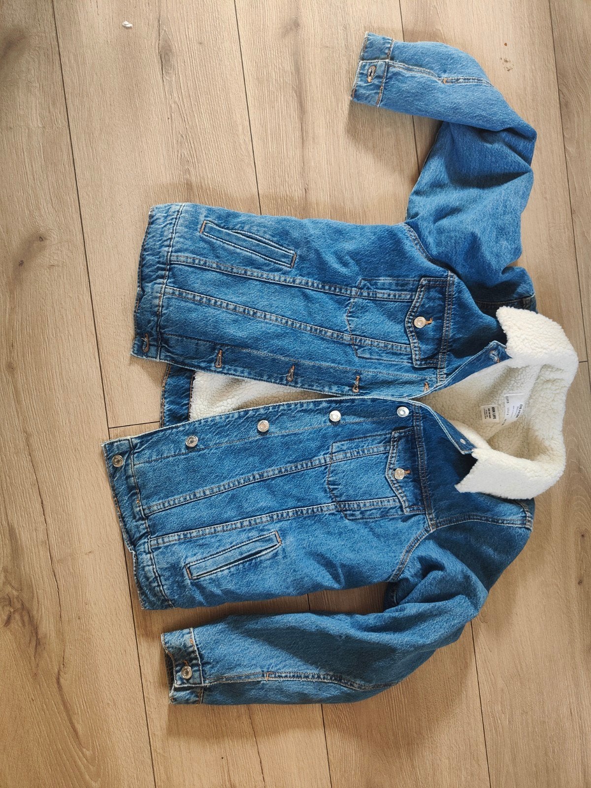 Bershka spijkerjack met teddy voering, Blauw, Zo goed als nieuw, Maat 36 (S), Bershka