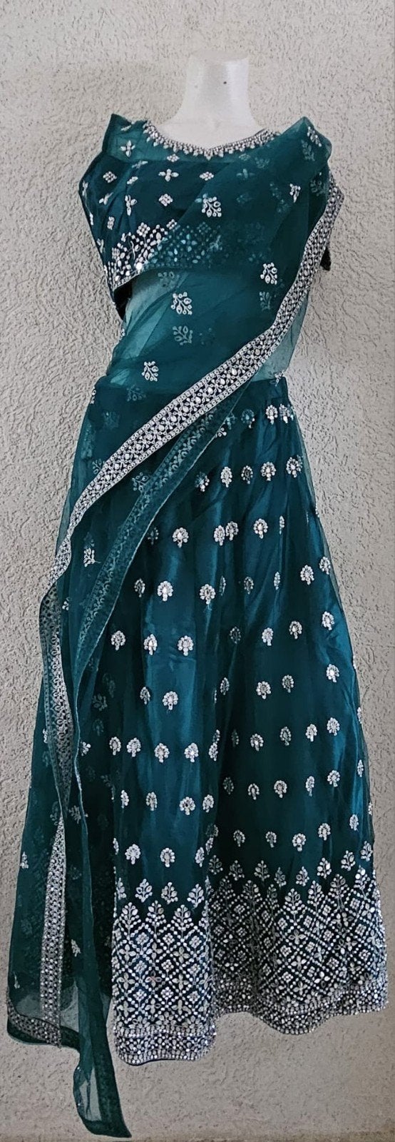 (Nieuwe) Indiase Lehenga te koop, Ophalen, Nieuw, Overige typen