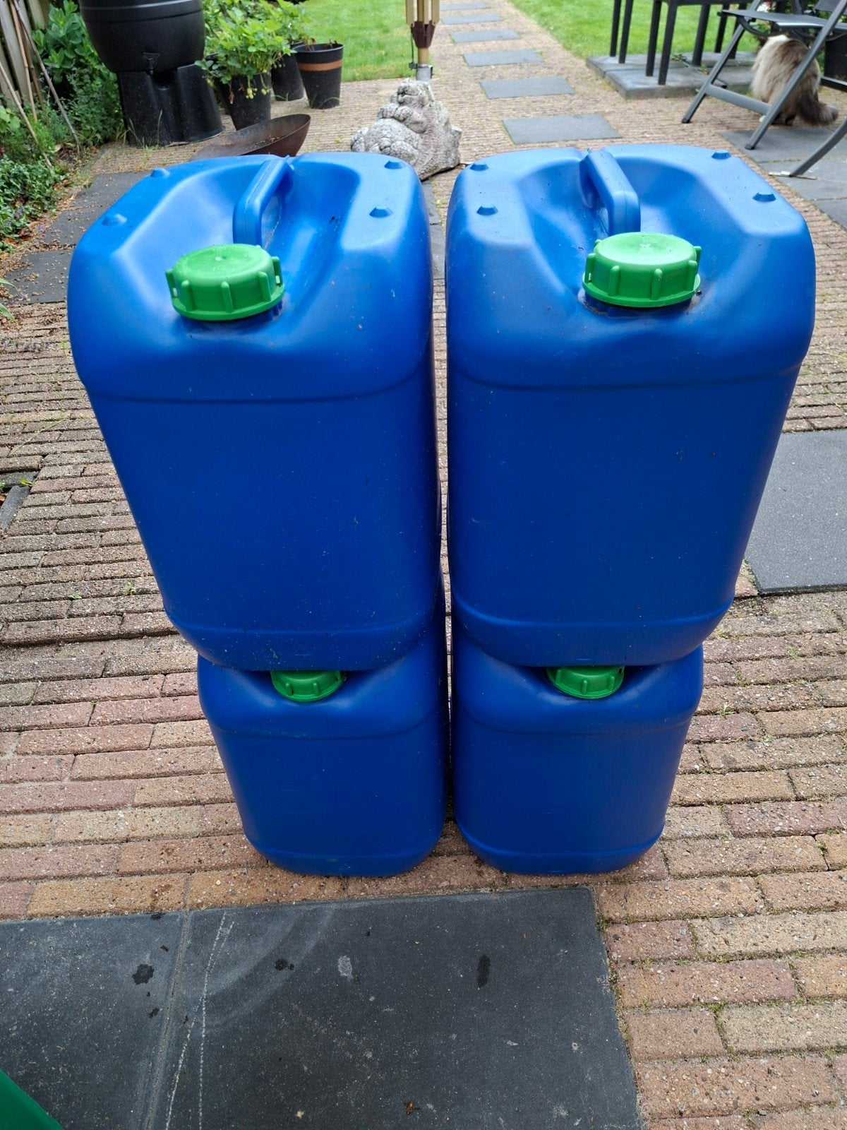 20 liter jerrycans voor petroleum of andere vloeistoffen, Ophalen, 100 cm of meer, 60 cm of meer