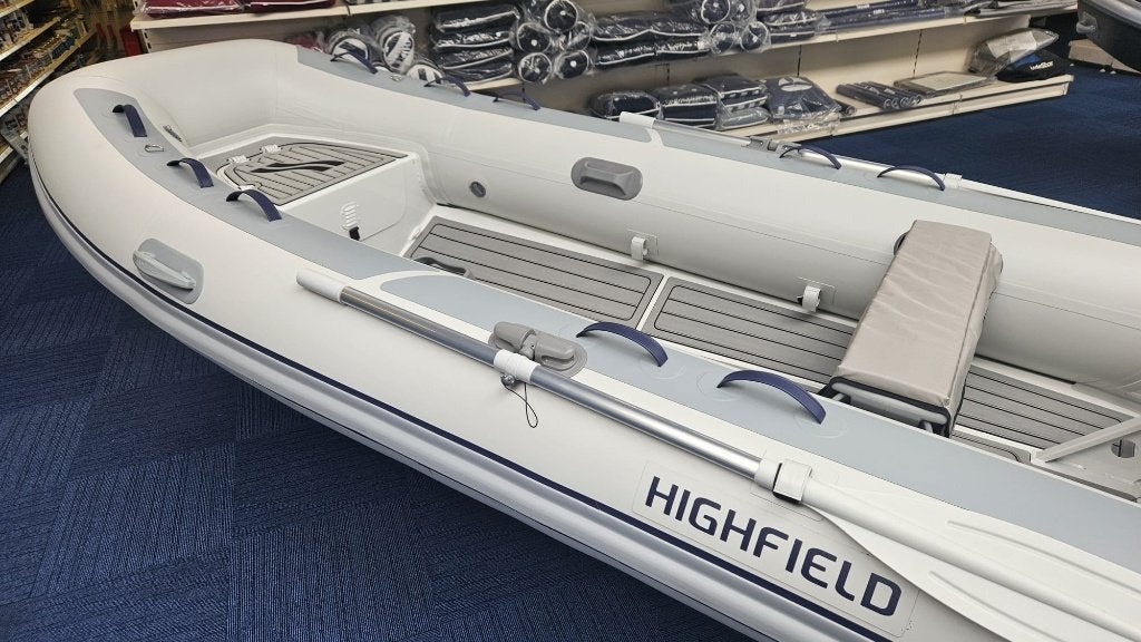 Highfield Classic 380 PVC, Overjarig Showroommodel € 3990,--, Ophalen, PVC, Highfield, Peddels