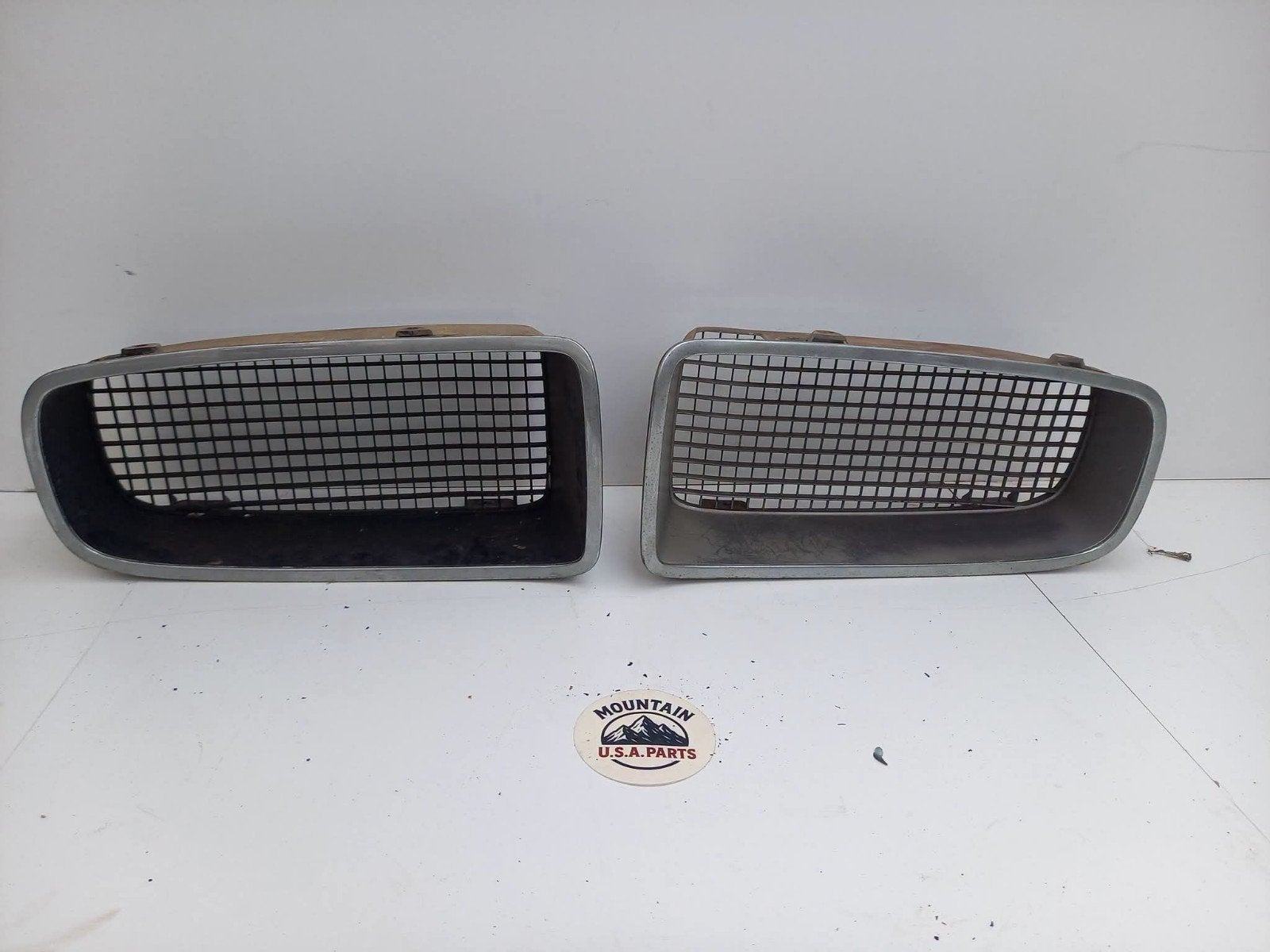 te koop pontiac firebird grille, Ophalen of Verzenden, Voor, Pontiac, Bumper