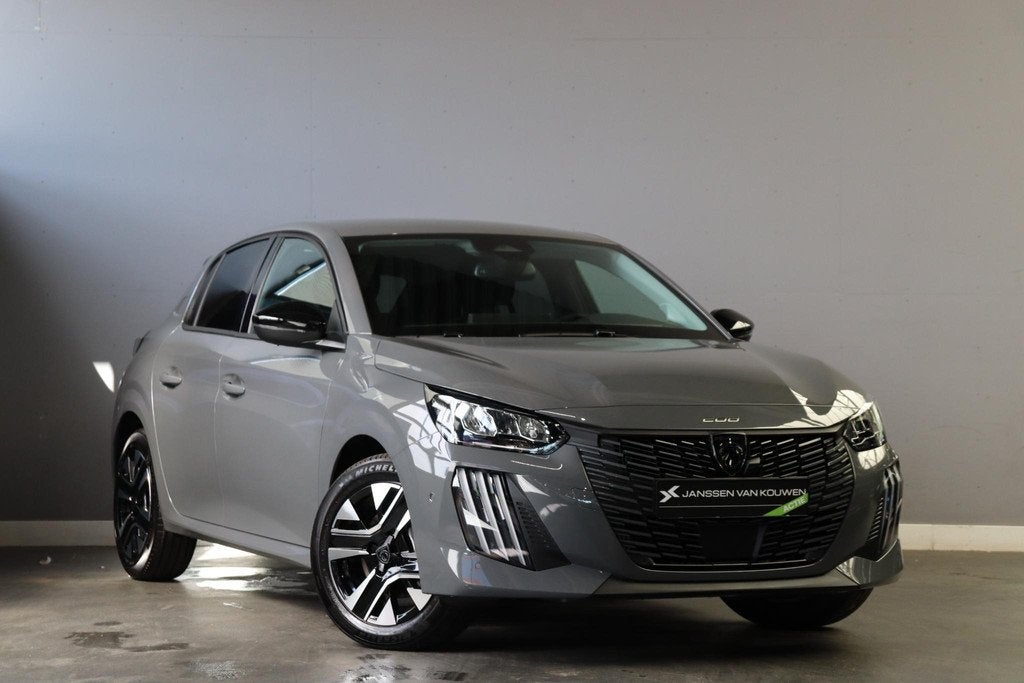 Peugeot 208 1.2 Hybrid 110 e-DCS6 Allure 2+6 Jaar garantie, Auto's, Peugeot, 12 maanden, 1195 kg, Euro 6, 1199 cc