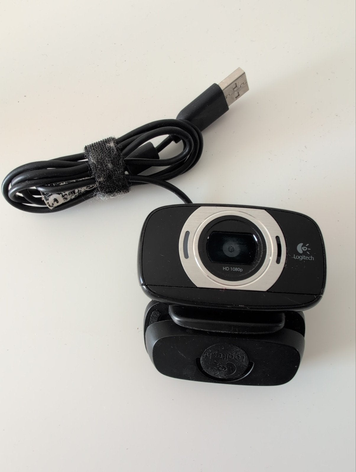 Logitech HD 1080p Webcam - Perfect voor Videobellen, Computers en Software, Webcams, Logitech, Ophalen of Verzenden, Monitorclip