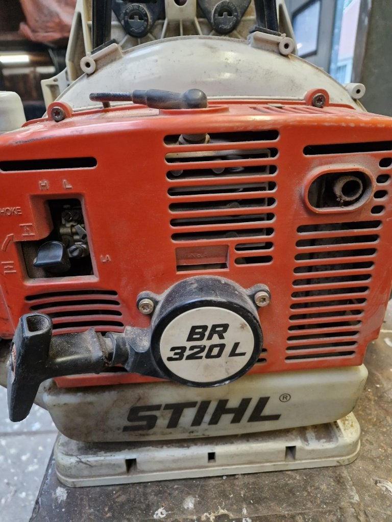 Stihl bladblazer, Tuin en Terras, Ophalen, Gebruikt, Ruggedragen, Stihl