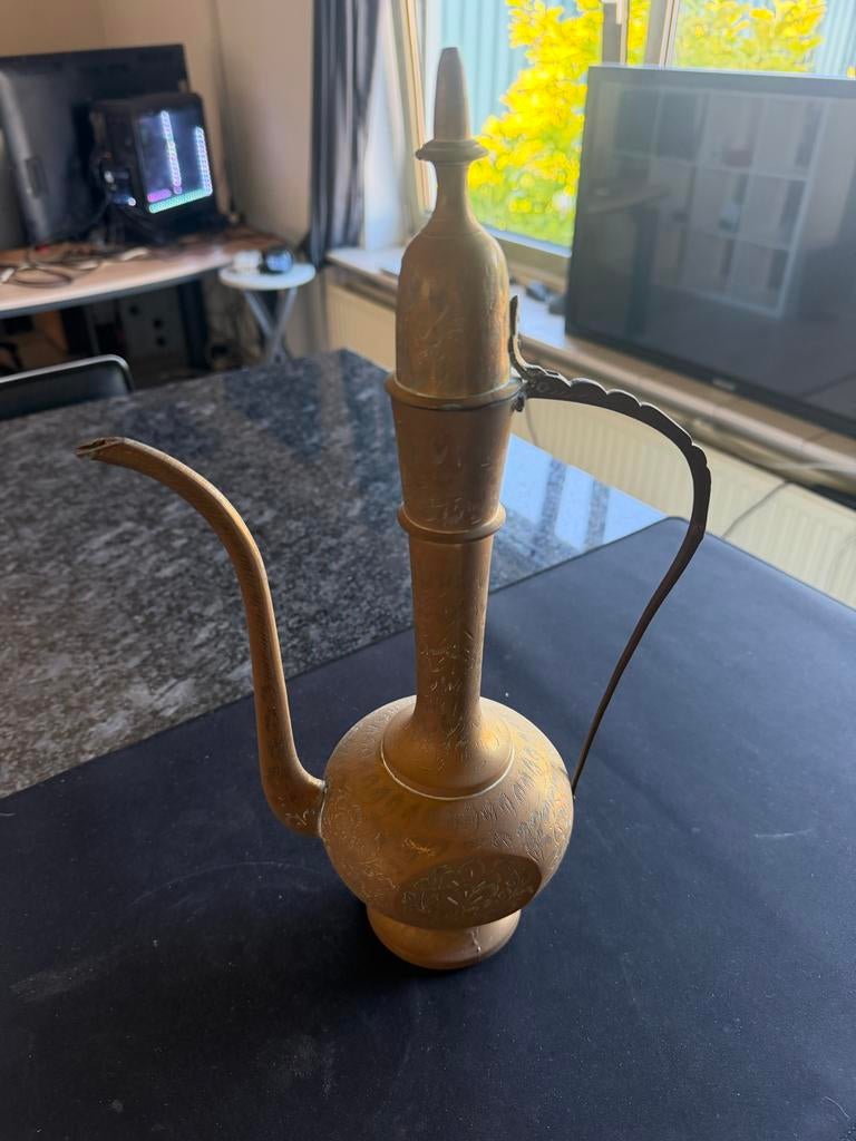 Koperen kan in Indiase stijl, 38 cm hoog, Antiek en Kunst, Antiek | Koper en Brons, Ophalen of Verzenden, Koper