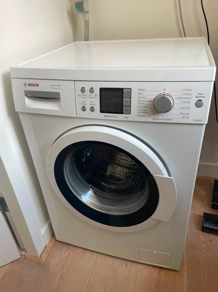 Gratis Bosch (Serie 6 Varioperfect) wasmachine, Witgoed en Apparatuur, Wasmachines, Ophalen, Gebruikt, 1200 tot 1600 toeren, Minder dan 85 cm