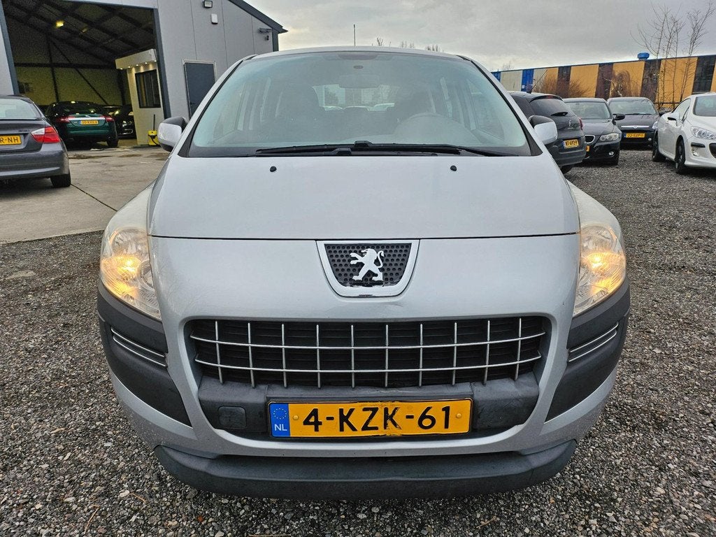 Peugeot 3008 1.6 VTi Access, Auto's, Voorwielaandrijving, Stof, Gebruikt, Zwart