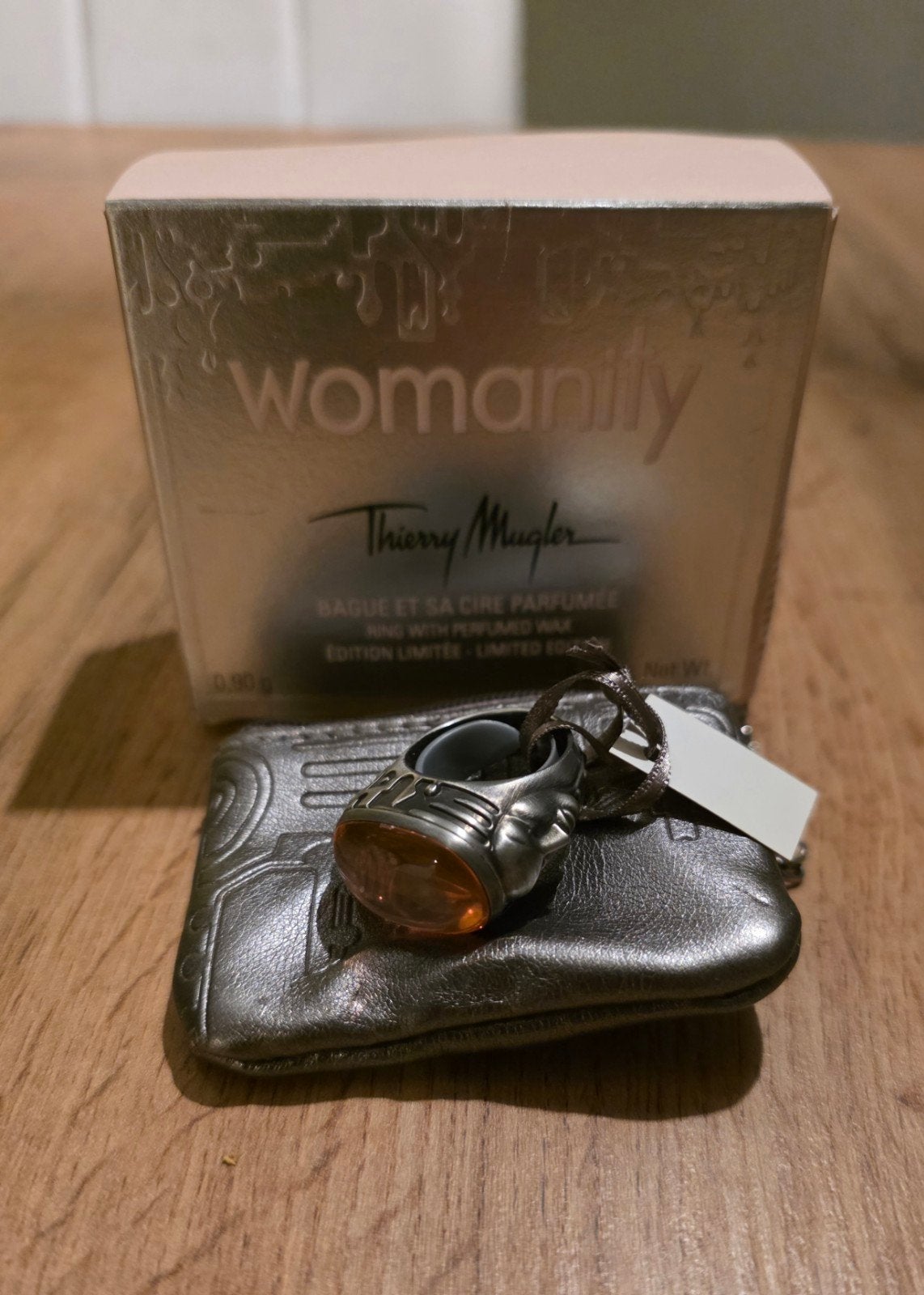 Thierry Mugler Womanity Ring Perfumed Wax Limited Ed., Ophalen of Verzenden, Overige typen, Gevuld