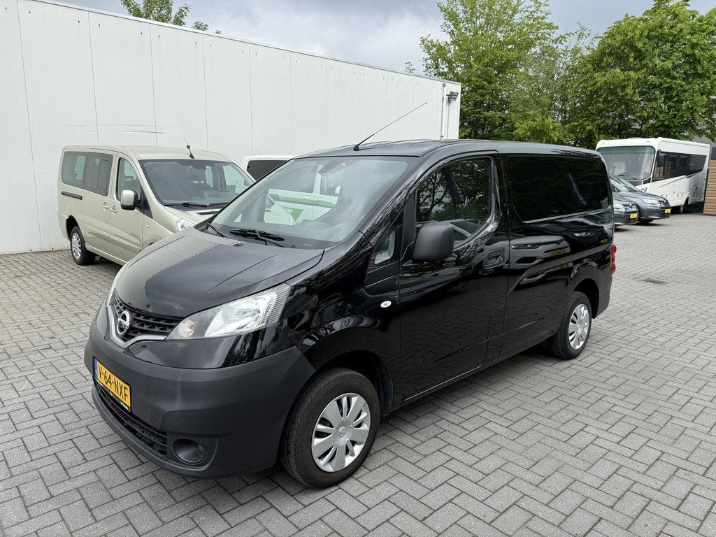 Nissan NV200 1.6 Benzine - Clima - Navigatie - Camera - Crui, Auto's, Bestelauto's, Voorwielaandrijving, Euro 6, 4 cilinders, Zwart