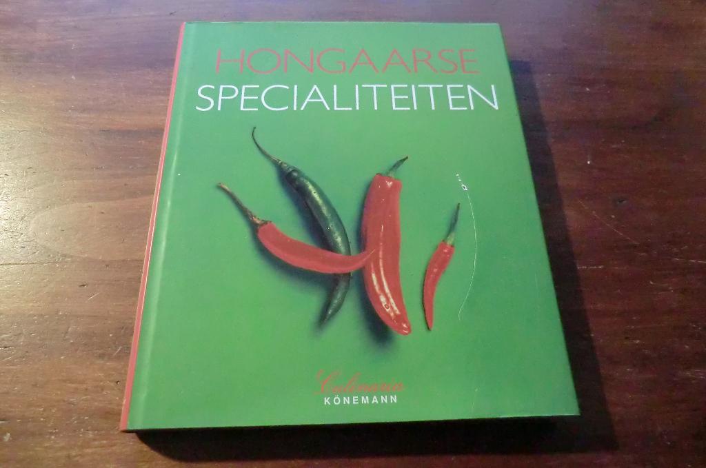 boek - Hongaarse specialiteiten - culinaria konemann, Boeken, Kookboeken, Ophalen of Verzenden, Gelezen