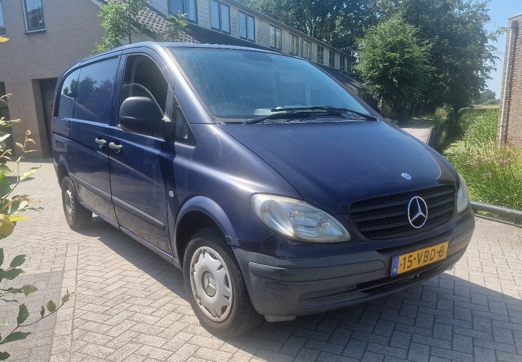 Mercedes-Benz Vito 2.1 109 CDI 2006-GEEN APK- EXPORT €1500.-, 4 cilinders, 2000 kg, Blauw, Grijs
