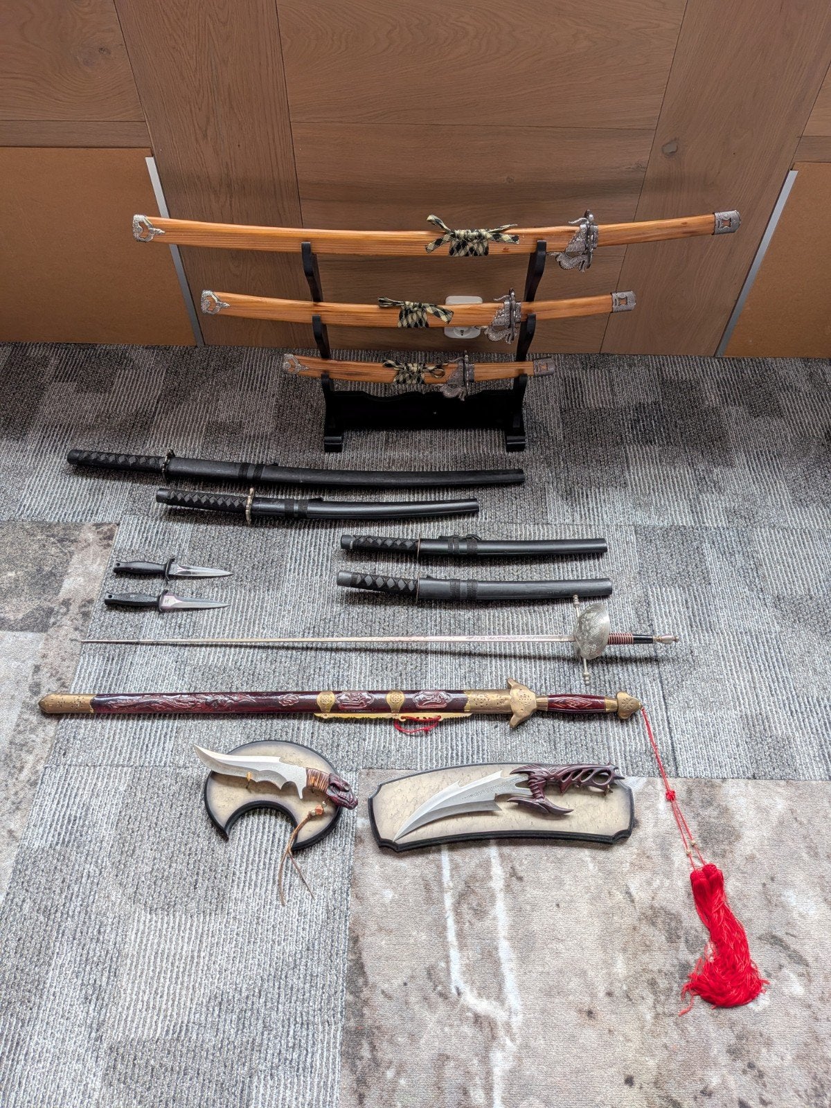 Diverse sierlijke samurai en decoratieve messen, Verzamelen, Overige Verzamelen, Ophalen, Gebruikt