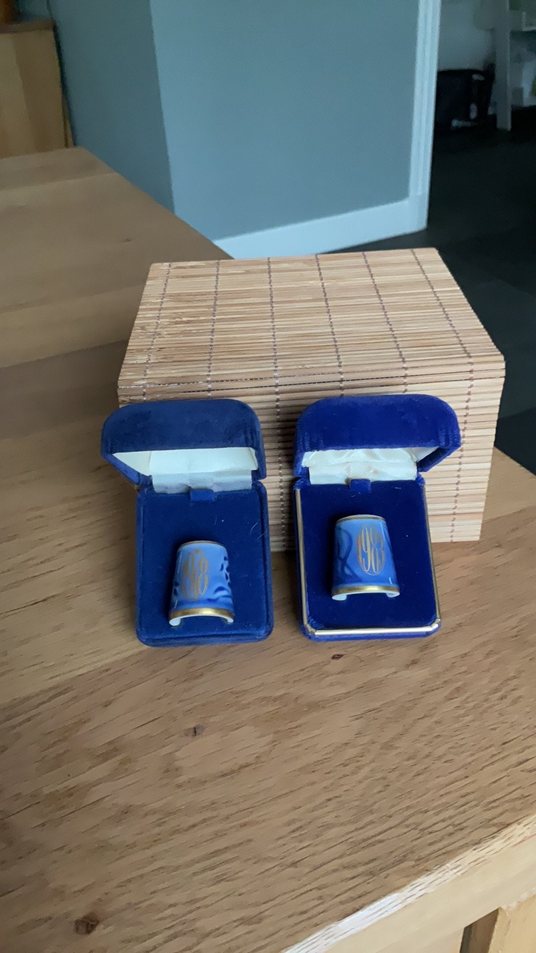 Bing & Grondahl vingerhoed vingerhoedje vingerhoedjes vinger, Verzenden, Nieuw, Porselein, Buitenland