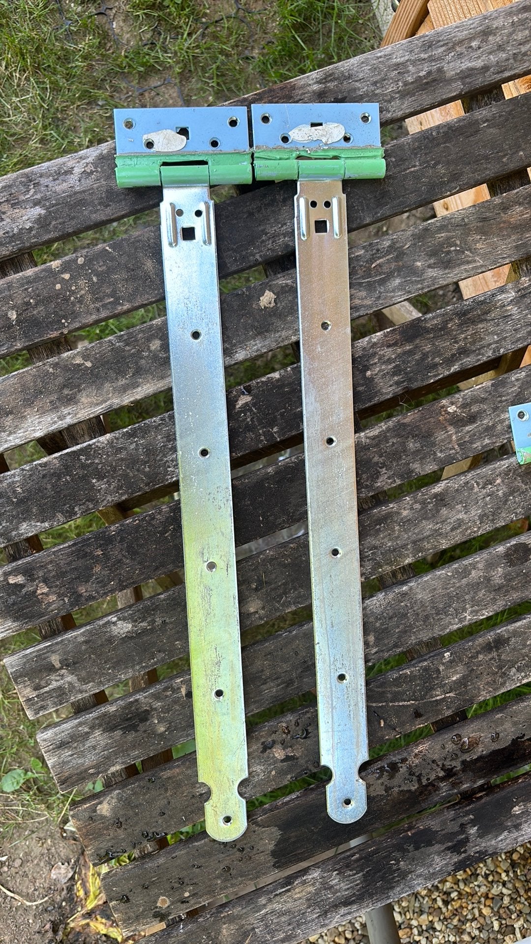 Kruisheng / Lang scharnier (50 cm). 2 stuks, Doe-het-zelf en Verbouw, Hang- en Sluitwerk, Ophalen of Verzenden, Zo goed als nieuw