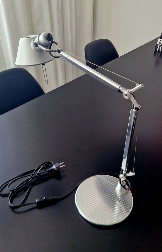 Artemide Tolomeo Micro Tavolo bureaulamp, Huis en Inrichting, Lampen | Tafellampen, Bureaulamp, Zo goed als nieuw, Metaal, Met schakelaar