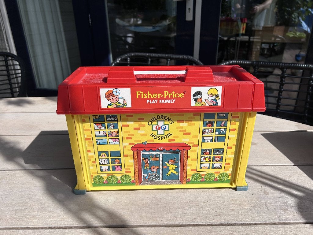 Vintage Fisher-Price Kinderziekenhuis inc. toebehoren, Ophalen, Gebruikt, Gebouw, Complete set