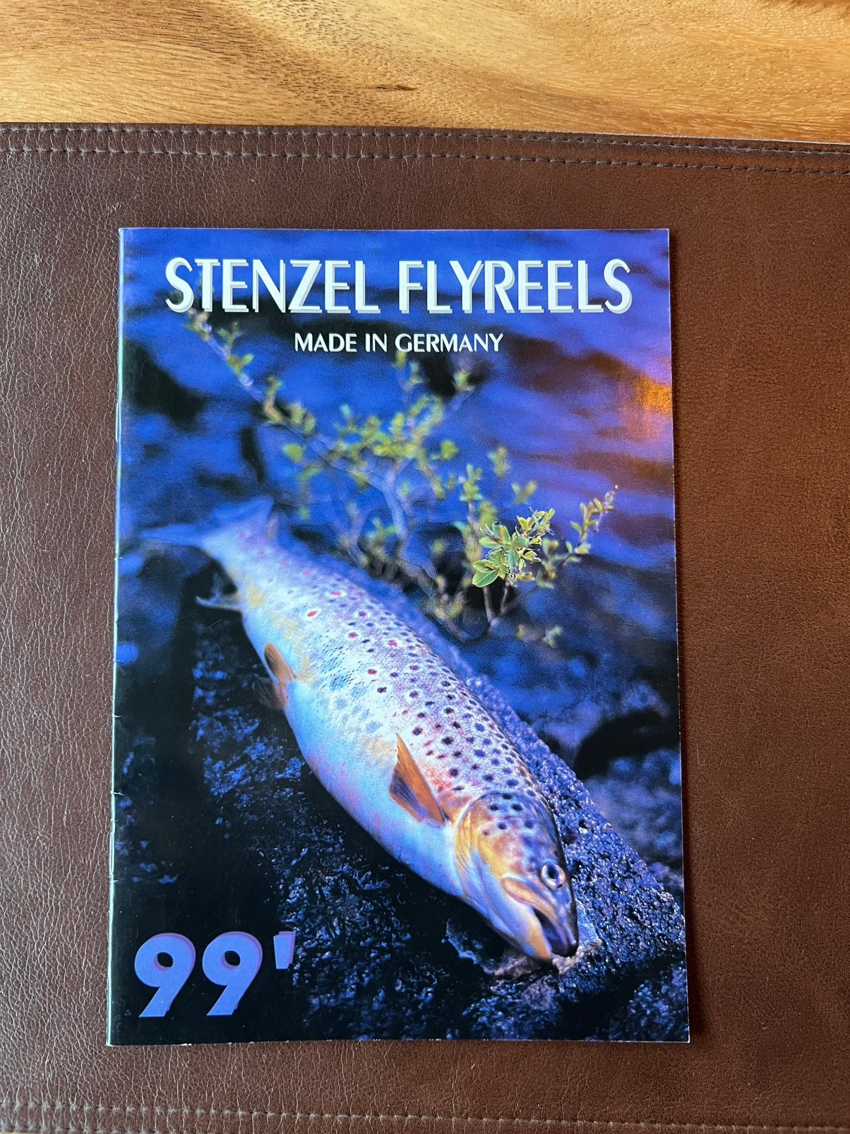 Te koop : Stenzel -germany folder uit 1999, Watersport en Boten, Ophalen of Verzenden, Boek of Tijdschrift