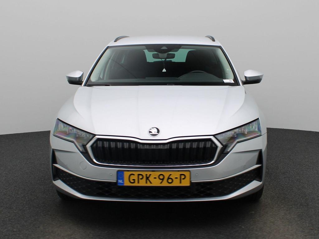 Skoda Octavia Combi 1.5 TSI MHEV Business Edition 115 PK | A, Auto's, Skoda, 12 maanden, Stof, 4 cilinders, 116 pk
