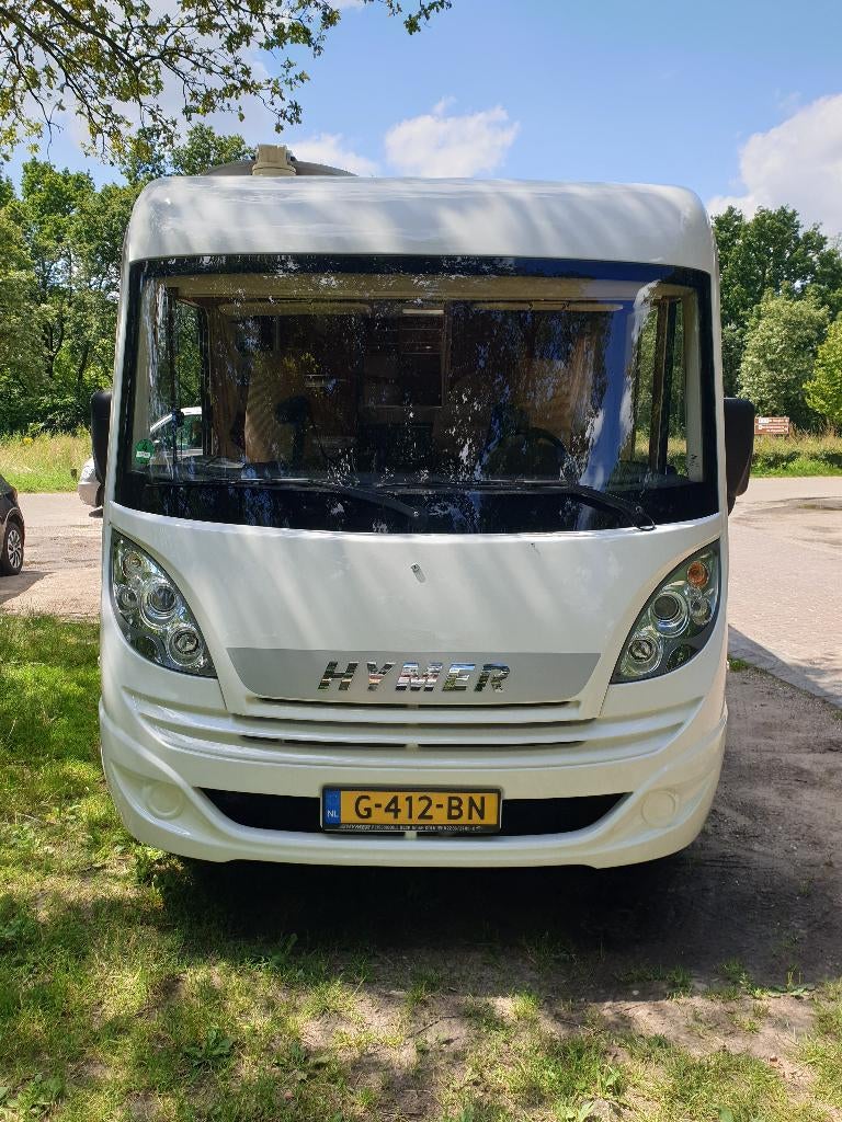 mooie Hymer Exsis-i 674 automaat 150 pk enkele bedden, Caravans en Kamperen, Campers, Luifel, Ringverwarming, Fiat, 7 tot 8 meter