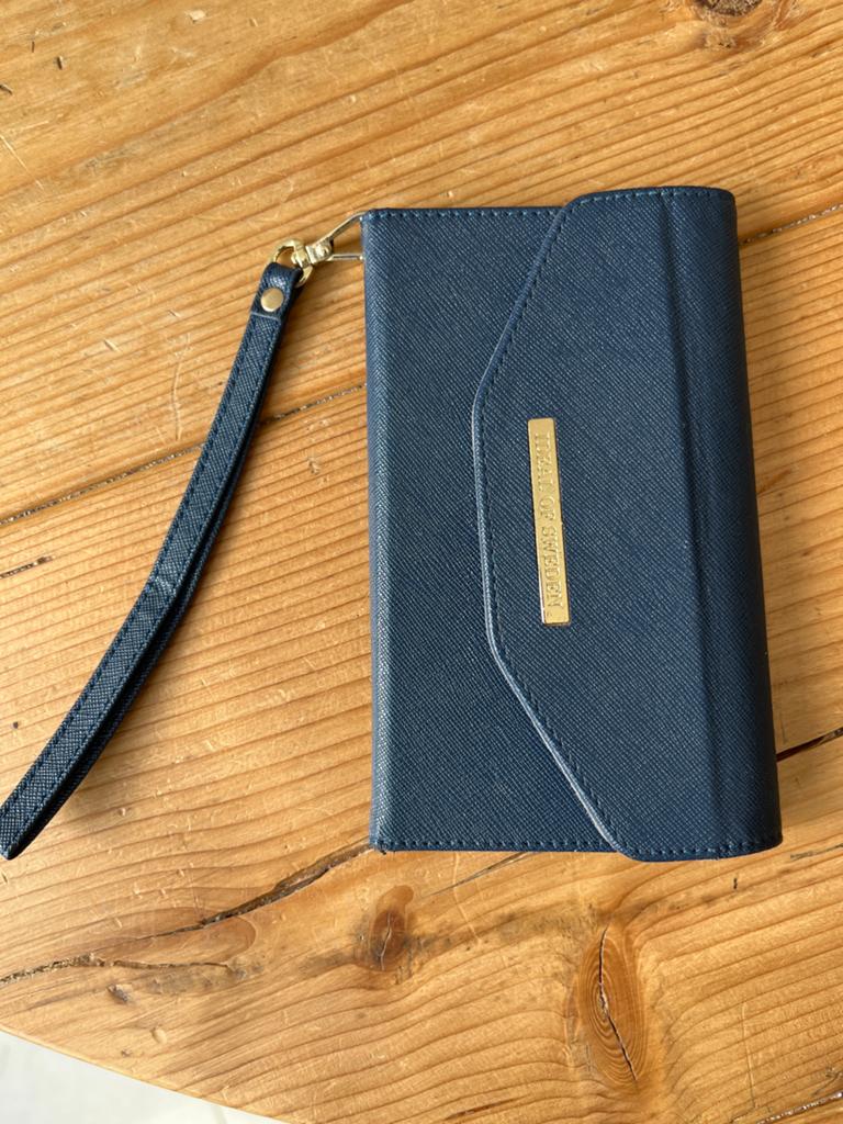 Nieuw Ideal of Sweden Hoesje voor Apple iPhone XS, Pasjeshouder, Blauw, Ophalen of Verzenden, Zo goed als nieuw