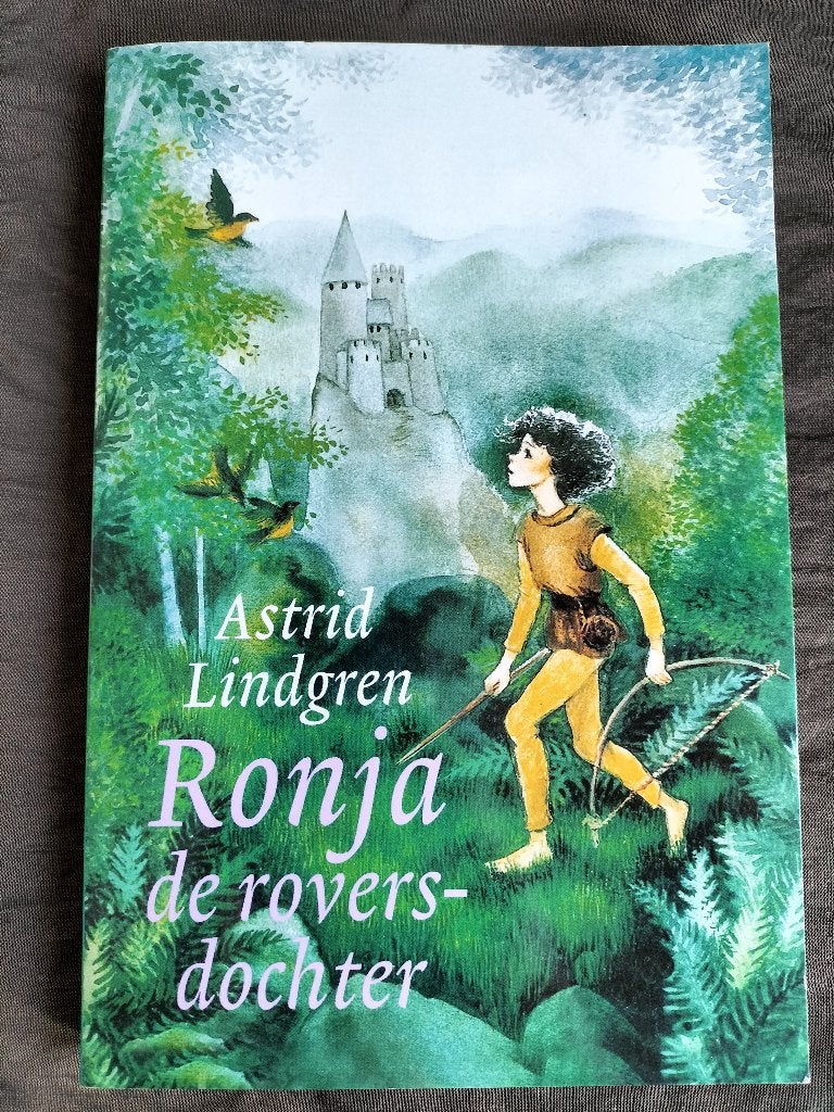 Astrid Lindgren - Ronja de roversdochter, Ophalen of Verzenden, Zo goed als nieuw, Astrid Lindgren, Fictie algemeen