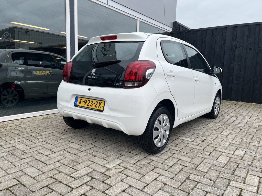 Peugeot 108 1.0 e-VTi Active Airco / BT (bj 2021), Auto's, Peugeot, Voorwielaandrijving, Gebruikt, Euro 6, 4 stoelen