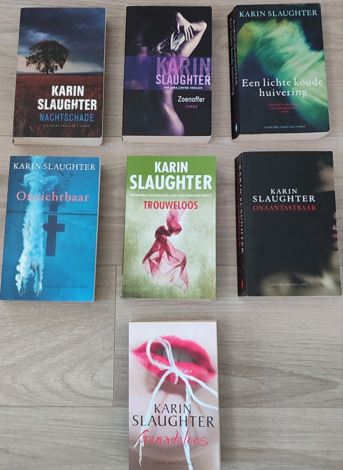 Thrillers KARIN SLAUGHTER Grant County (Sara Linton), Ophalen of Verzenden, Zo goed als nieuw, Karin Slaughter, Nederland