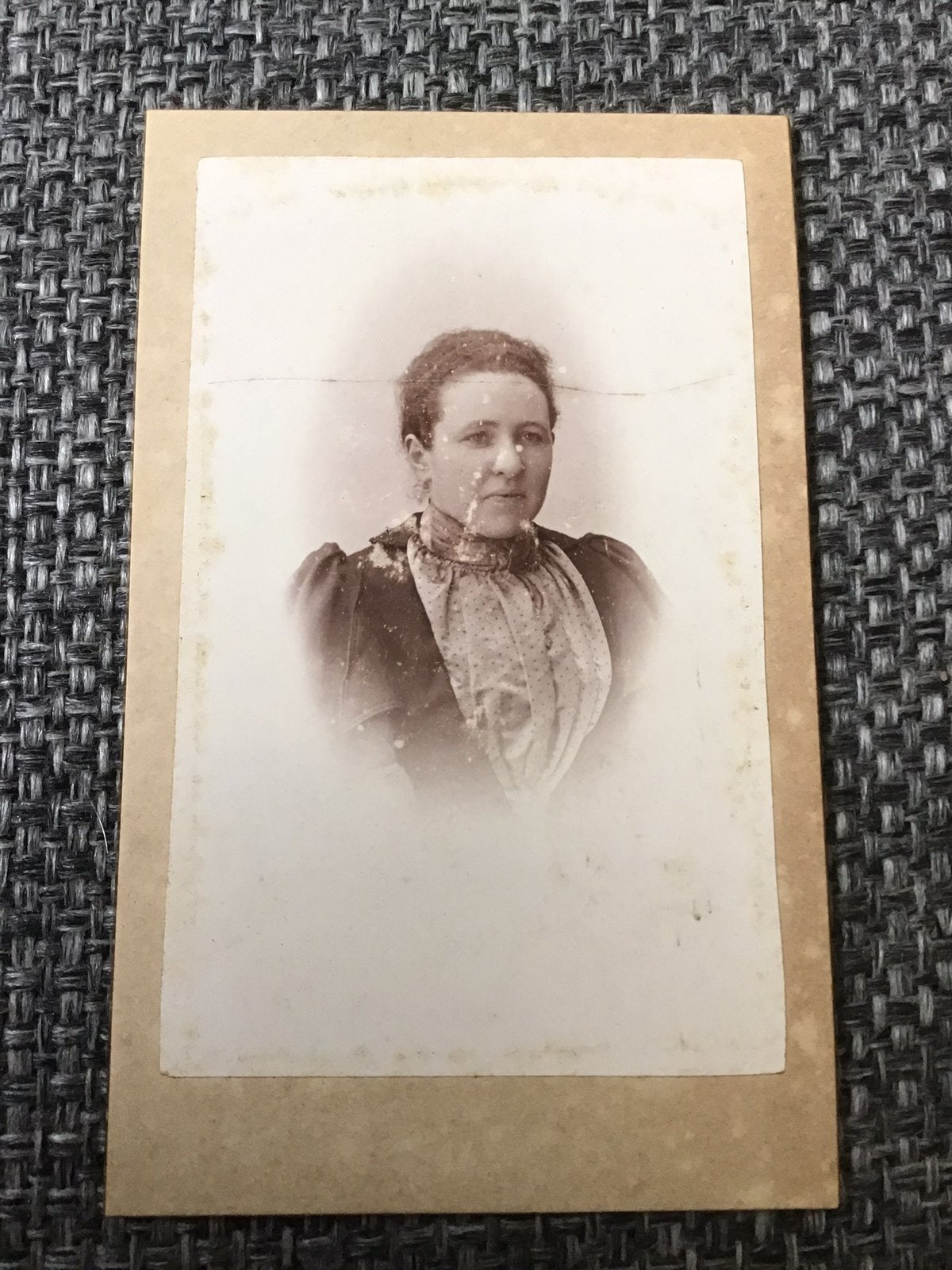 CDV, Vrouw, GEBR. IJPMA, EDAM-WORMERVEER, Carte de Visite, Ophalen of Verzenden, Voor 1940, Gebruikt, Foto