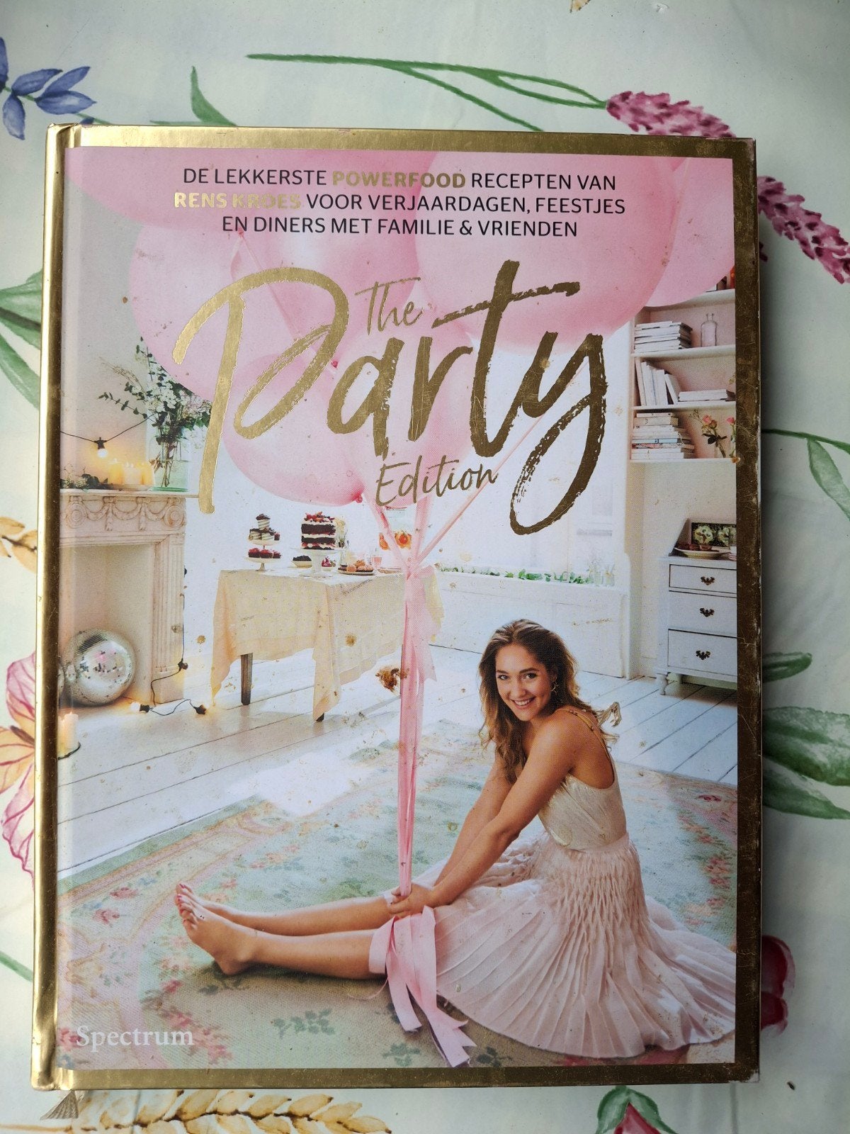 Rens Kroes - The party edition, Boeken, Kookboeken, Ophalen of Verzenden, Zo goed als nieuw, Rens Kroes