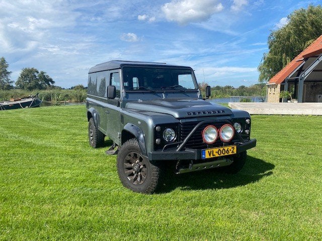 Land Rover Defender 110 2.2 TD4, Hard Top - 2015 - grijs, Auto's, 1826 kg, Land Rover, Zwart, 4 cilinders