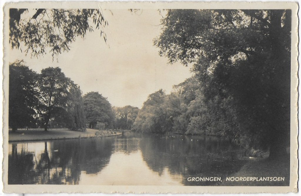 Groningen Noorderplantsoen Ansichtkaart Uit 1935 ( A2551 ), Ophalen of Verzenden, 1920 tot 1940, Gelopen, Groningen