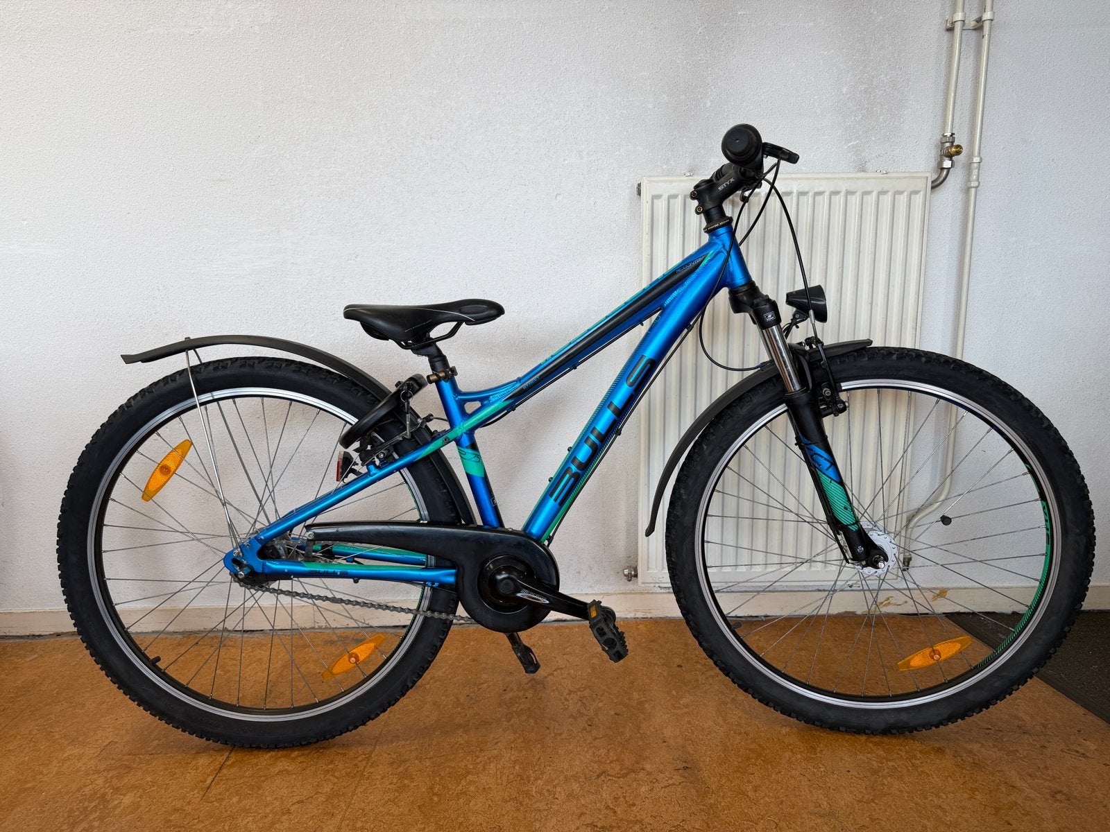 Nette Bulls Sharptail jongen fiets 27.5 inch, Fietsen en Brommers, Fietsen | Jongens, Gebruikt, 26 inch of meer, Handrem, Versnellingen
